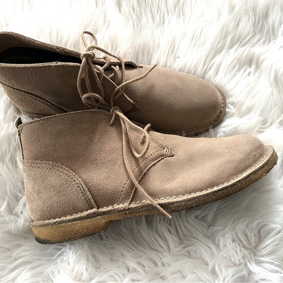 L.L. Bean | Shoes | Ll Beanmens 264282 Chukka Tan Suede Lace  display picture 3